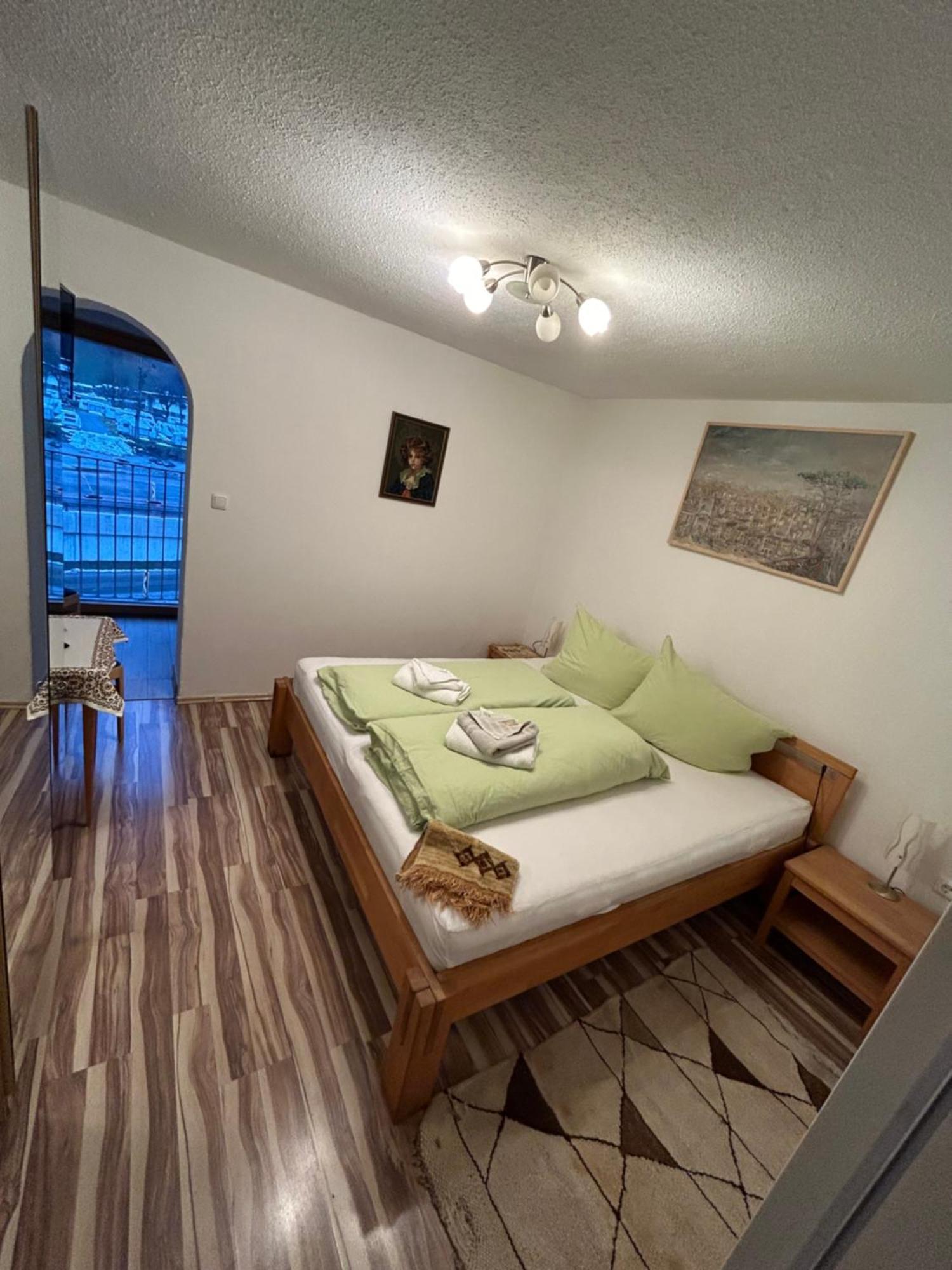 Austrian Motel Heiss プルツ エクステリア 写真